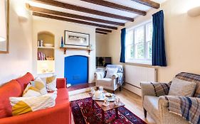 Pass The Keys Cosy 2 Bedroom Victorian Cottage