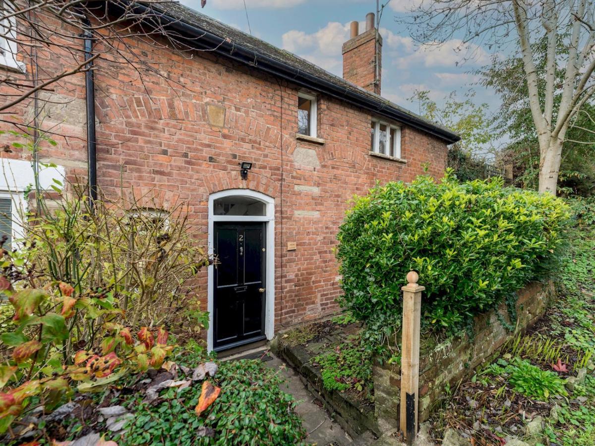 Pass The Keys Cosy 2 Bedroom Victorian Cottage Ludlow Exterior photo